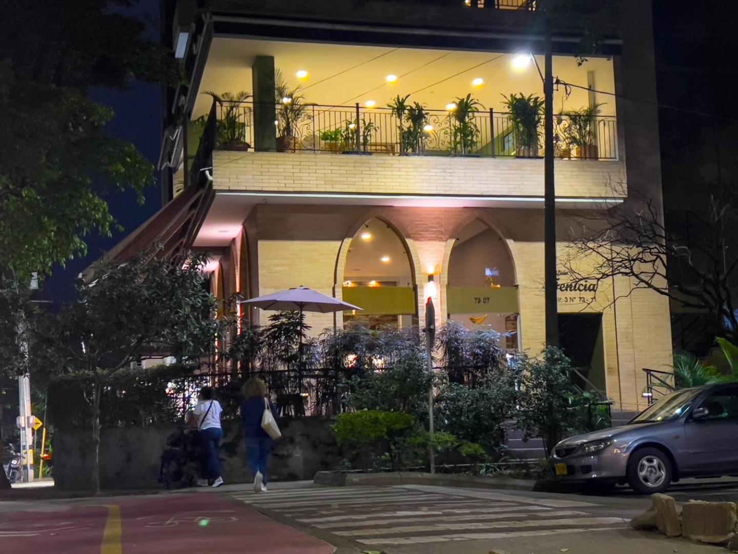 Rosa Negra Comfort Stadio Aparta-Suite Medellin Ngoại thất bức ảnh